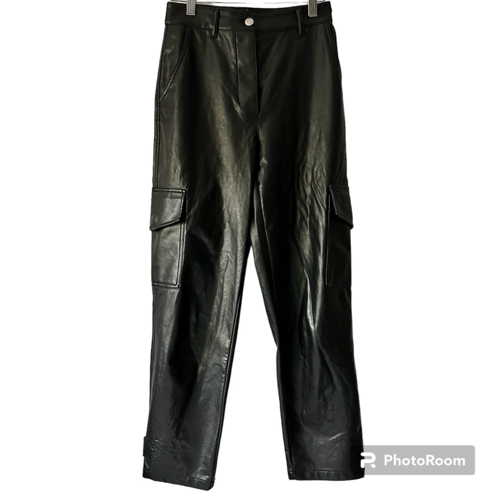 Wilfred Aritzia Modern Cargo Pant Vegan‎ Leather Black High-Rise Size 0